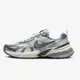 免運 NIKE 女復古慢跑鞋 WMNS V2K RUN 鐵灰 金屬感 Y2K 復古 FD0736003 原價3600