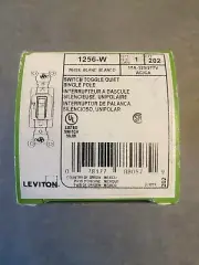 Leviton 1256-W 15 Amp, 120/277 Volt, Toggle Momentary Switch -new