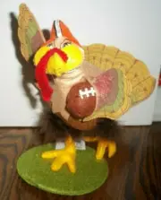 ANNALEE 2013 FALL/THANKSGIVING "TOUCHDOWN TURKEY WITH FOOTBALL" 10" #351913 NWT