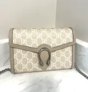 $1800 Gucci Crossbody canvas bag New with tag