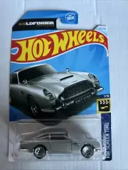 *Free Shipping @ $15* Hot Wheels 107/250 Aston Martin 1963 DB5