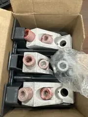 ⚡️GE TCLK365 Circuit Breaker Lug Kit for 3P SG Frame 600A