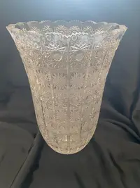 在飛比找Yahoo!奇摩拍賣優惠-bohemia水晶花瓶