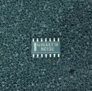 SN74HC132D TI IC GATE NAND SCHMITT 4CH 14SOIC 18 PIECES