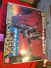 GODZILLA VS DESTOROYAH BANDAI 1995 (JAPAN) WALKING DESTOROYAH