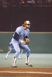 Larry Parrish Montreal Expos in action v the Philadelphia Phillie- 1974 Photo 2