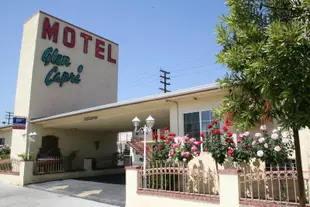 伯班克格倫卡普裏套房酒店Glen Capri Inn Suites Burbank