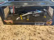 Hot Wheels Mattel PITSTOP DIORAMA McLaren 2000 Launch Edition-Mikka Hakkinen NIB