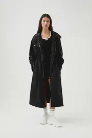 Longline Spray Coat 766