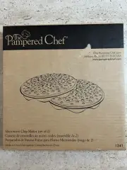 PAMPERED CHEF Microwave Chip Maker (set of 2) New in the box