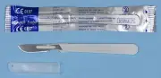 DISPOSABLE STERILE SCALPEL WITH A #22 BLADE