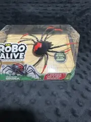 Robo Alive Crawling Spider Real Life Battery-Powered Robotic Toy by ZURU