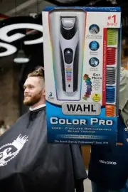 SHAVER: WAHL Model #9891-100 COLOR PRO Cord/Cordless Rechargeable Beard Trimmer