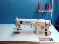 在飛比找Yahoo!奇摩拍賣優惠-工業平車縫紉機、日本制-JUKI， 5550N型，學生，修改