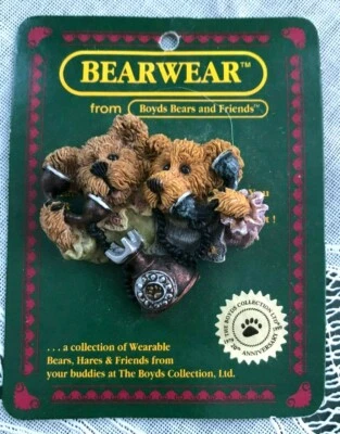 BOYDS RESIN PINS - BEARWEAR - ALEXANDRA & BELLE ON PHONE - TELEPHONE TIED
