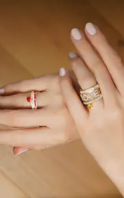 [Aisha Baker] How Charming Twinkle Heart 18K Yellow Gold Diamond And Enamel Ring