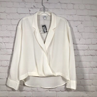 Express Tuxedo Top Surplice Off-White V Neck Shirt Womans Small High Low Hem