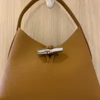 在飛比找PopChill優惠-[二手] Longchamp ROSEAU M HOBO B