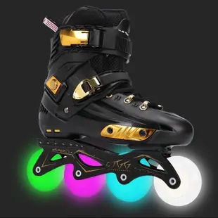 新款 熱款平花輪滑鞋成人溜冰鞋直排成年男女大學生專業花式旱冰滑輪鞋平滑