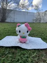 New Sanrio Hello Kitty In Pink Strawberry Costume Plush That Glues On Glass 9”