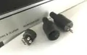 Pair DIN 2-Pin Speaker plugs for Grundig V-1000, R7150 Amplifier