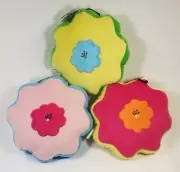 Griggles Spring Garden Collection Flower dog toys toy puppy squeaker plush B6