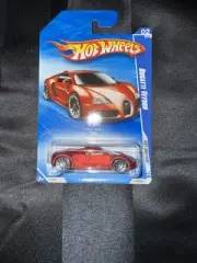 2010 Hot Wheels Bugatti Veyron Hot Auction Exclusive Walmart Red W/ Protector
