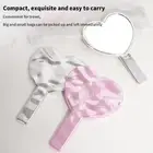 1Pcs Handheld Makeup Mirror Love Heart Mirror Female Handle Makeup Cosmetic Tool