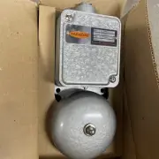 New Vtg 1963 FARADAY VIBRATING BELL W/ 4" GONG 3133-511 Gray 120v AC