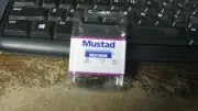 Mustad straight hooks, nip, 50 ct, size 8, bronze, free shipping
