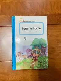 在飛比找Yahoo!奇摩拍賣優惠-Reading House Level 2: Puss in