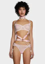 Simply Scandalous Pearl Harness