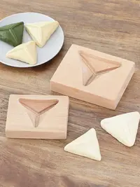在飛比找樂天市場購物網優惠-三角形糖包制作器木制糍粑糕點清明粿模具做饅頭捏包子輔食小工具