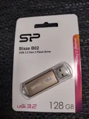 128GB USB 3.2 Flash Drive