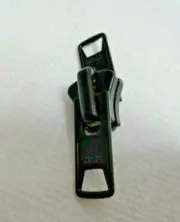 #10V Black 2 Pull Reversible Slider for Vislon zipper YKK New