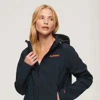 在飛比找Yahoo奇摩購物中心優惠-SUPERDRY 女裝 長袖外套 防風防潑水 Code Tr