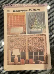 Simplicity Sewing Pattern 6197 One Size Roman Shades Decorator Pattern 1973