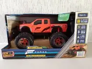New Bright 1:16 Scale Ford F-150 SVT Raptor RC Truck 2.4 GHz Forza