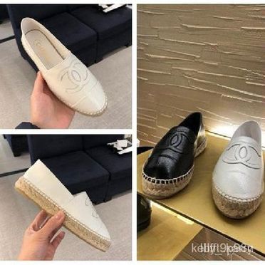 Chanel G39000 Loafers