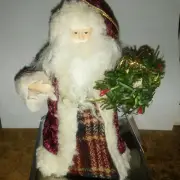 5" Plastic Santa Ornament Mini Tree Topper Wreath