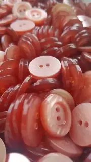Peachie Buttons, 4 Hole Sewing/Crafts Buttons 20mm - 24 Pieces (076)