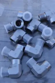 LOT OF 10 1/2 MNPT x 1/2 FNPT 316ss Street Elbow Pipe Fitting Parker 1/2 CD-S