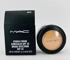 MAC Studio Finish Concealer SPF 35 Broad Spectrum NW20 - 7g/.24usoz