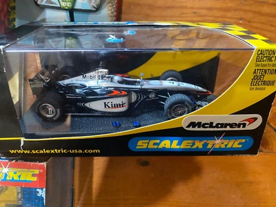 SCALEXTRIC 1/32 SLOT CAR C2415 MCLAREN MERCEDES F1 #4 "KIMI"2002