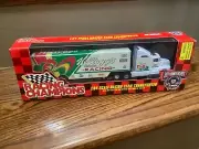 1997 Edition Racing Champions NASCAR Kellogg's Corn Flakes 1:64 Transporter