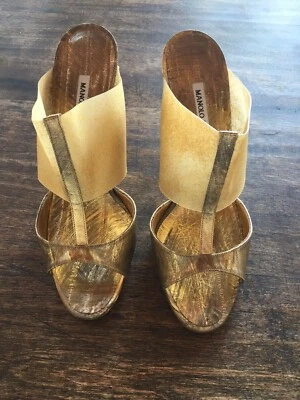 NIB MANOLO BLAHNIK Gold Leather Strappy SANDALS HEELS 9.5 / 39.5 Ret cost $785