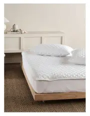 [Linen House] Comfy Mattress Protector in White