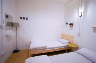 簡易睡青年旅舍Simple to Sleep Hostel