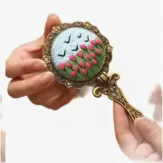 Tulips Stitch & Mirror Set: DIY Embroidery Kit for Beginners - Foldable Hand Mir