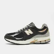 New Balance 2002R